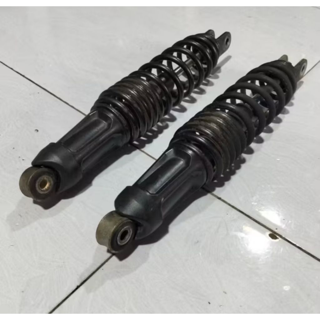 shok shockbreaker belakang shock sok blakang Yamaha Aerox 155 old Original