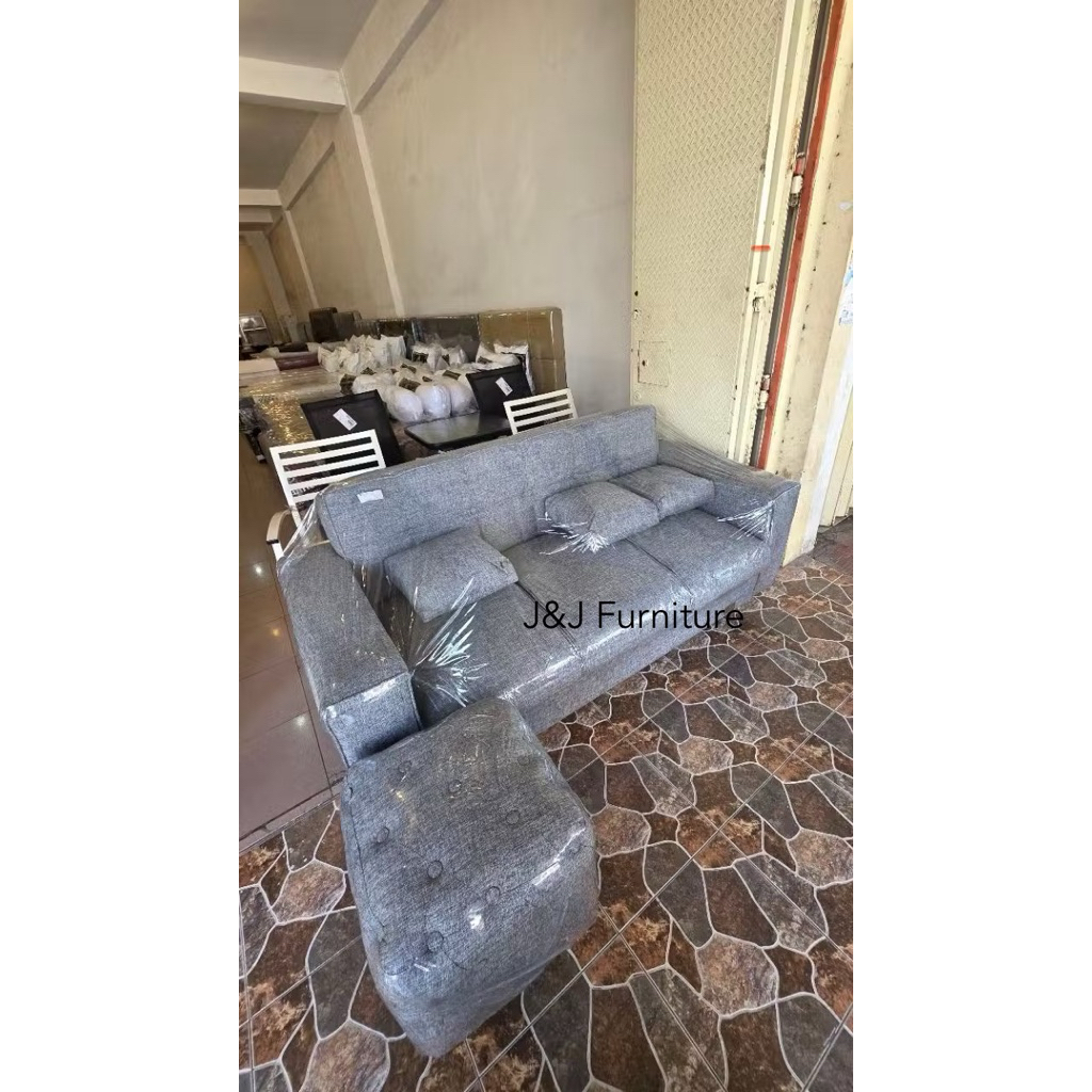 sofa minimalis abu makassar
