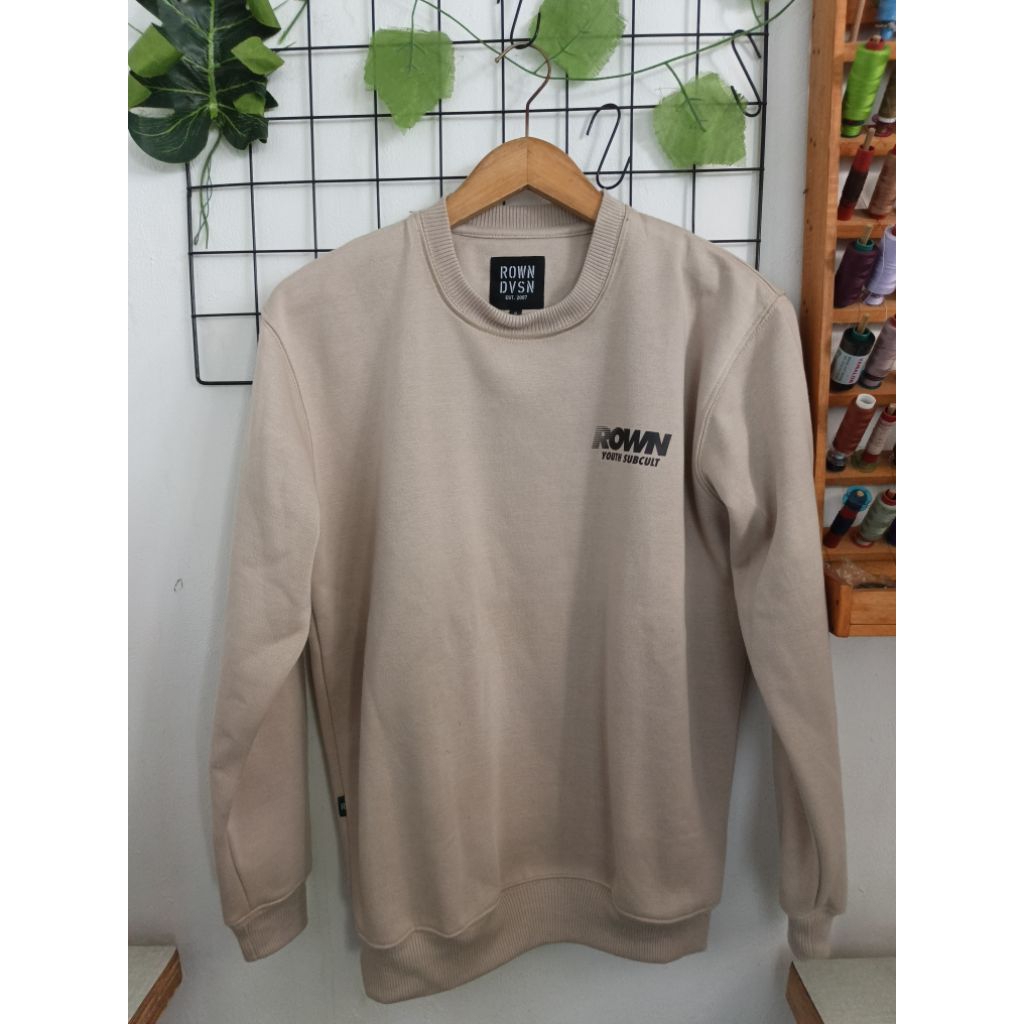 preloved sweater rown