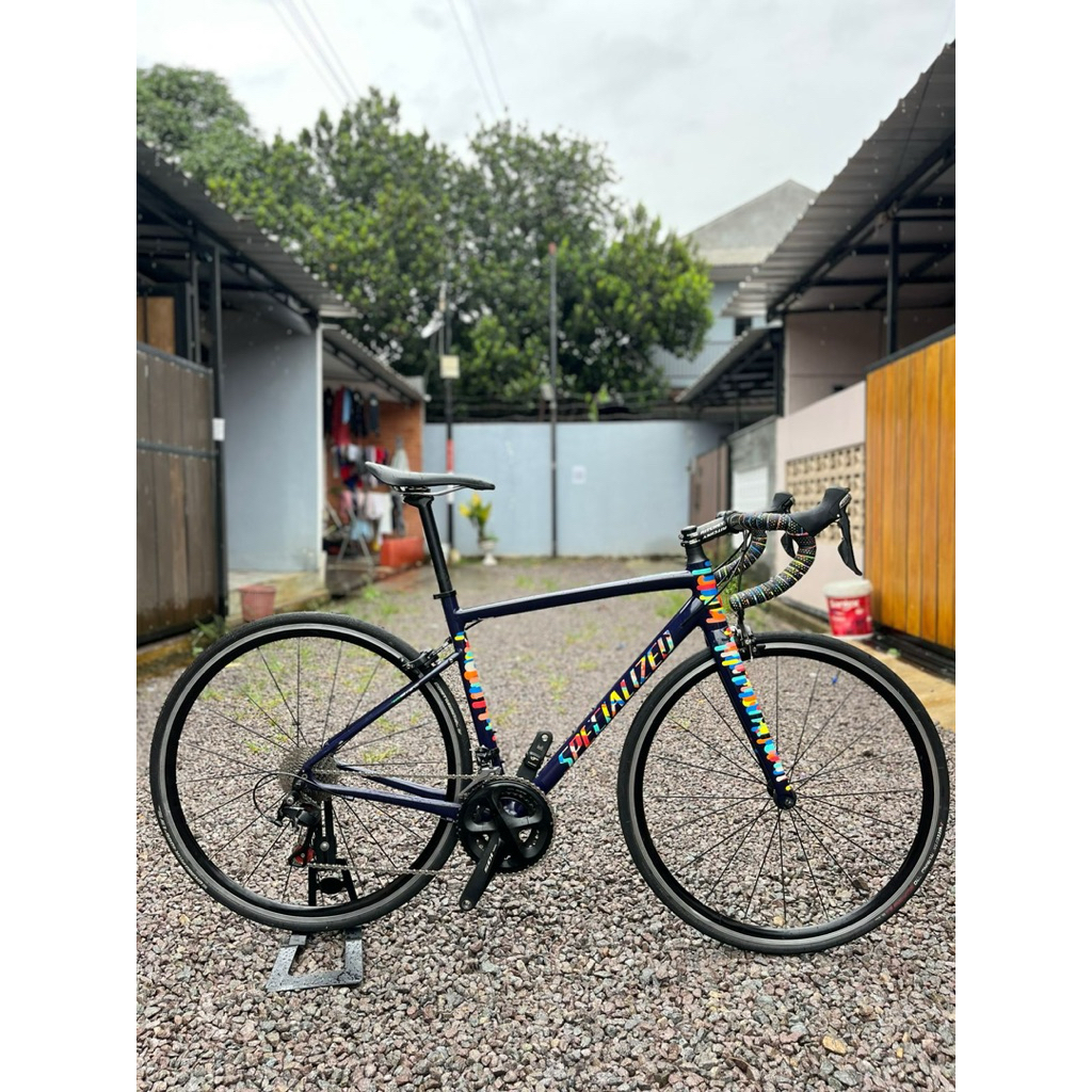 road bike specialized allez elite red hook edition