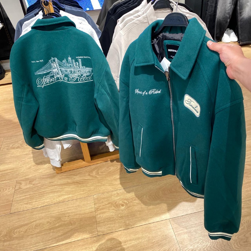 JASTIP. Jacket Zipper Bershka (MAN)