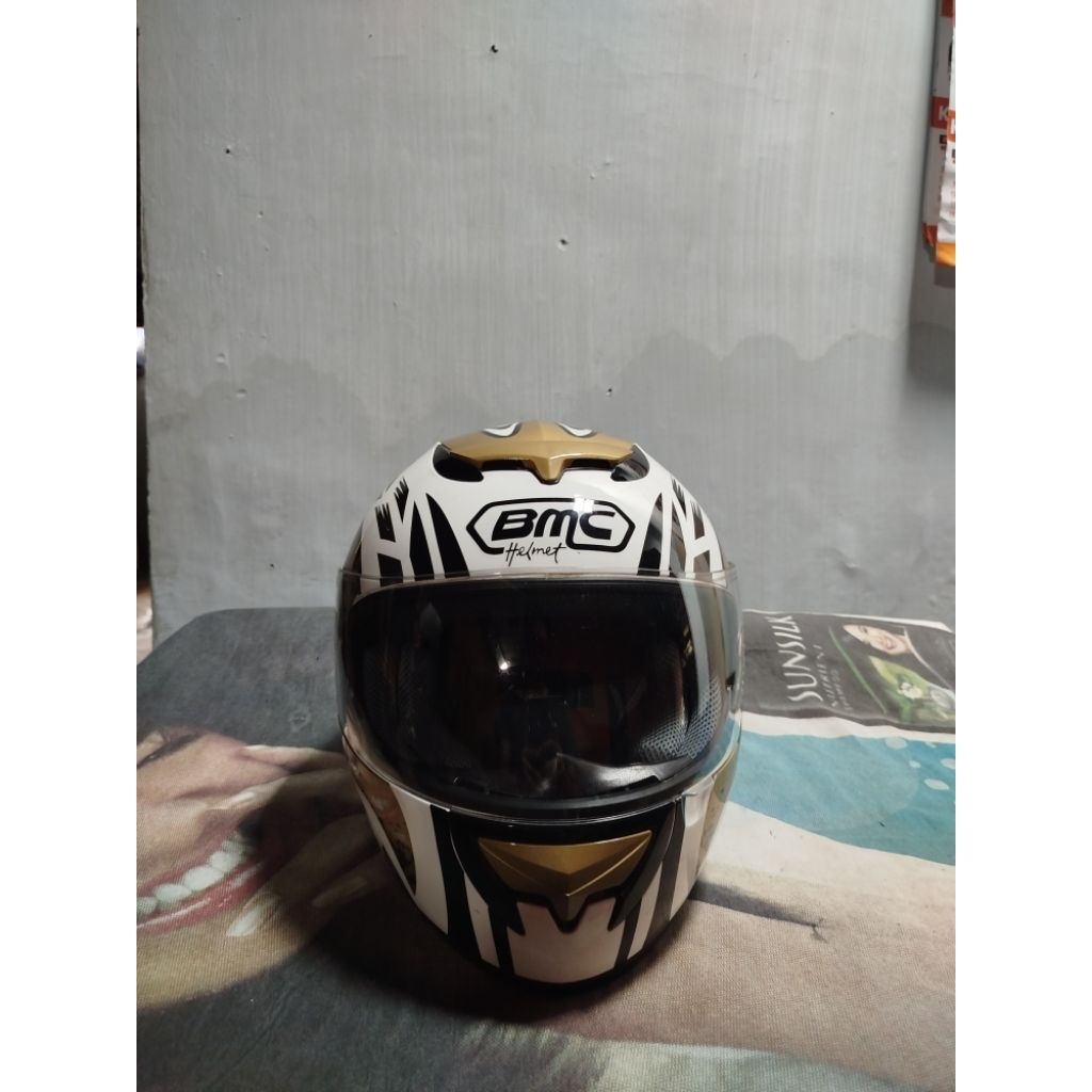 Helm Fullface BMC ORI Ukuran L Putih