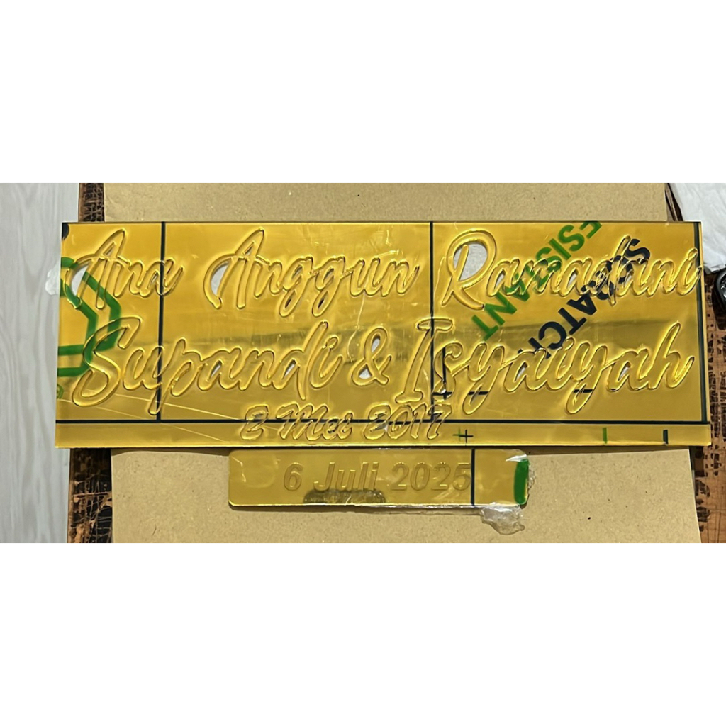 Cutting akrilik mirror gold/Putih/Hitam Nama/Grafiran