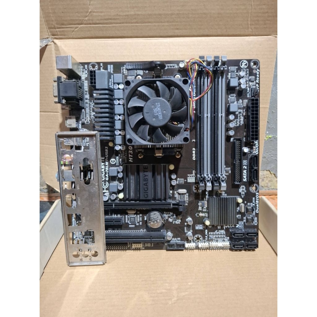 Motherboard Mobo AMD Gigabyte AM3+ Processor Phenom IIx4 970 Fan Ori