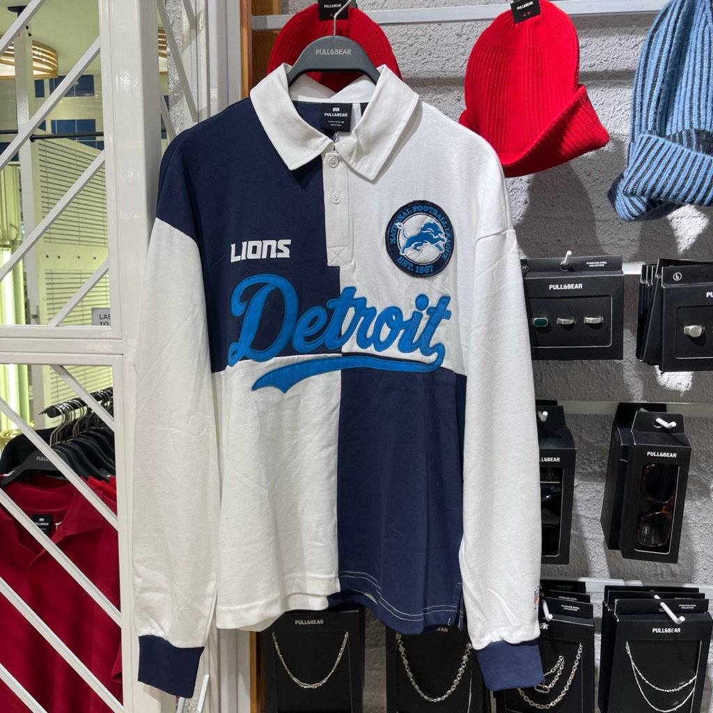 Sweatshirt Polo NFL PULL&BEAR MEN Jastip (jasa titip)