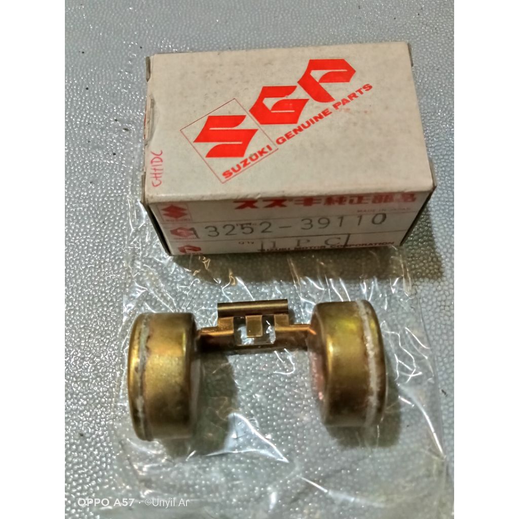 Pelampung Karburator Suzuki GP100 TRS Original