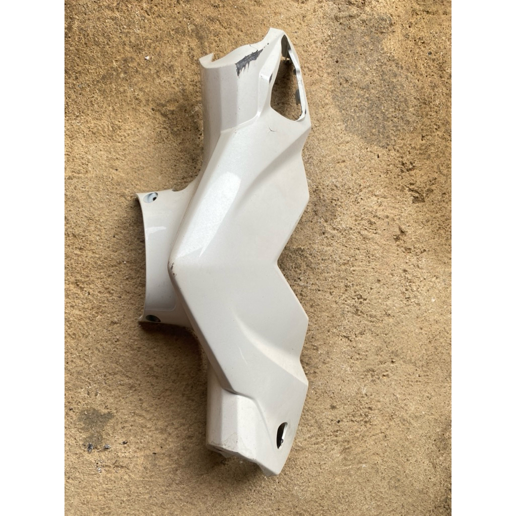 Batok depan beat karbu original