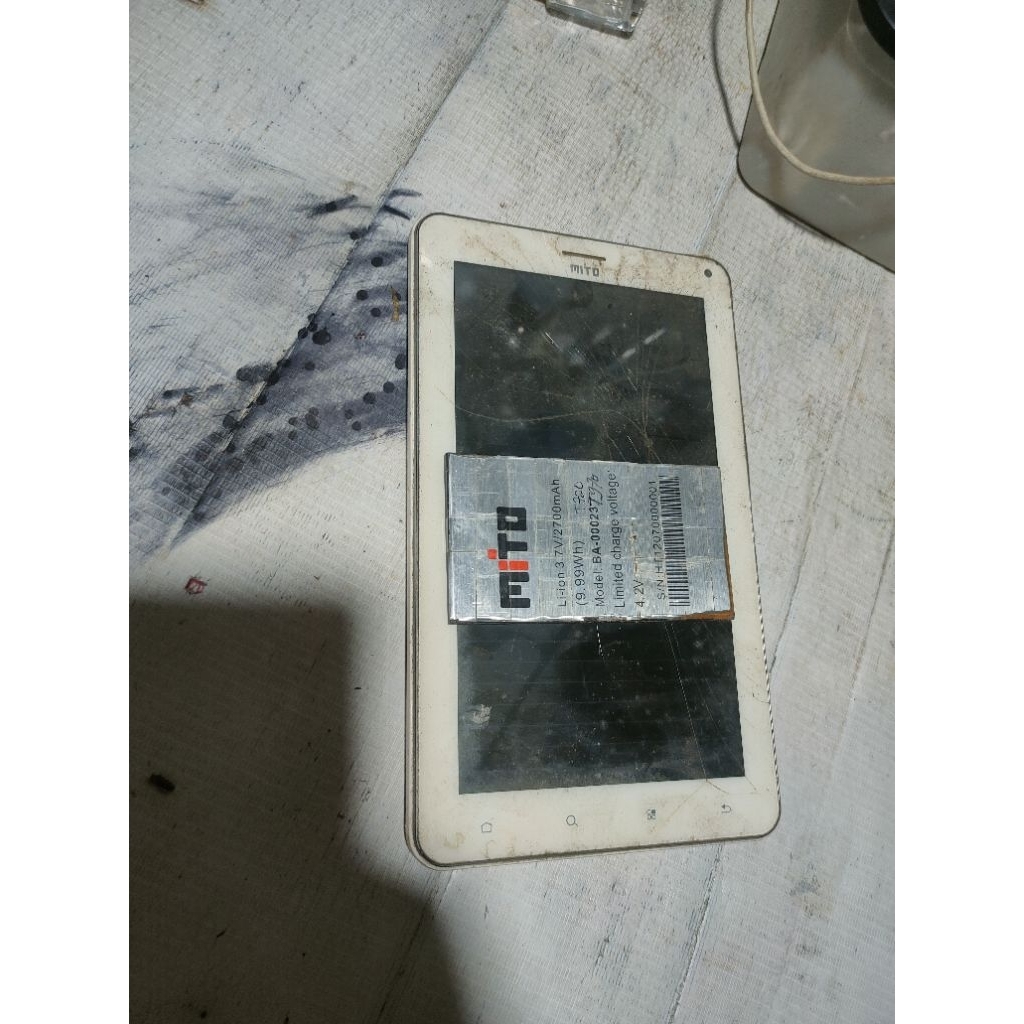 tablet Mito T970 minus rusak seadanya