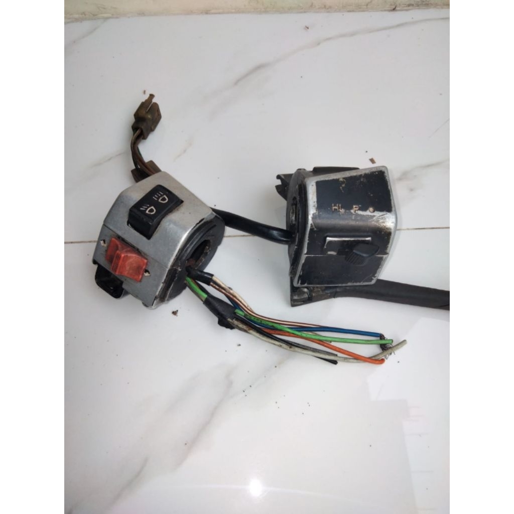 Holder Kanan Kiri Astrea Grand Original