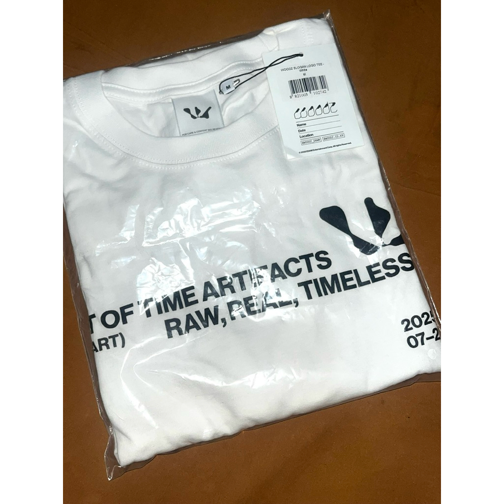 WOODZ Slogan Logo Tee - Ootart Tshirt