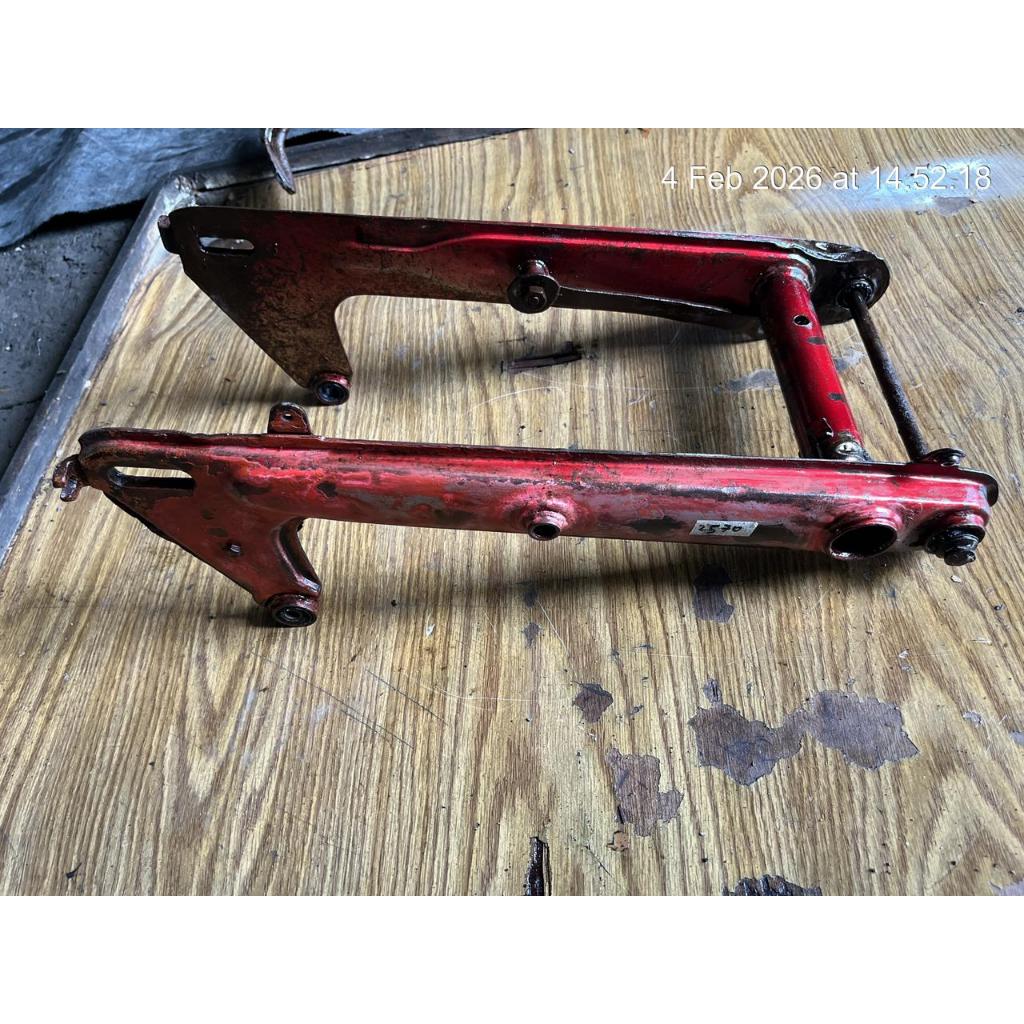 Lengan Ayun Swing Arm Fork Yamaha L2 L2s L2sn L2 Super Yb100 L2g Original / 2570