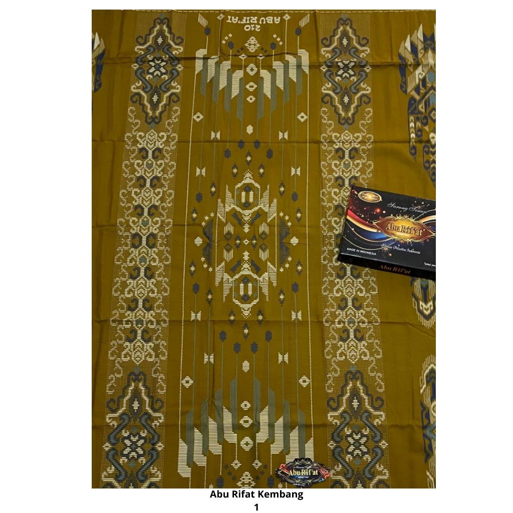 Sarung Abu Rifat Kembang