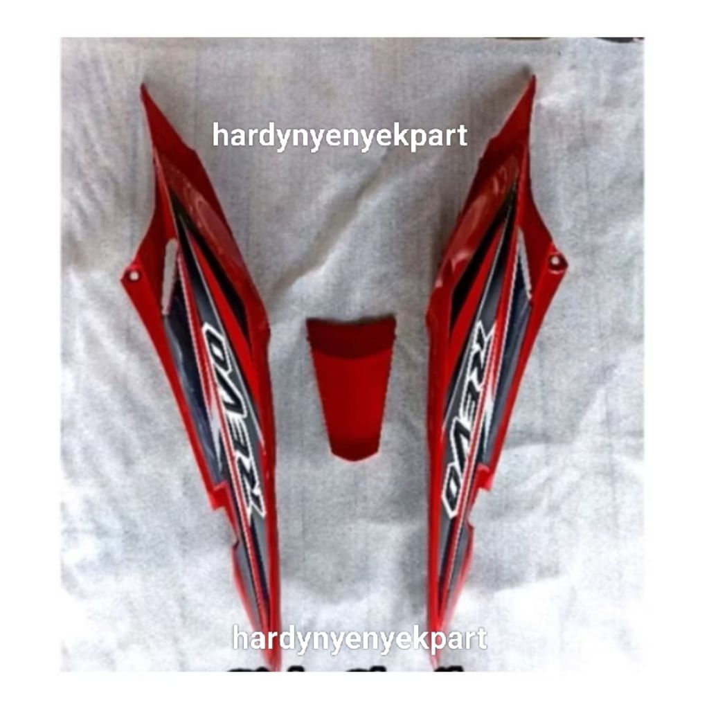 cover set body halus Honda Revo lama plus stiker 4tak warna merah maroon plus stiker