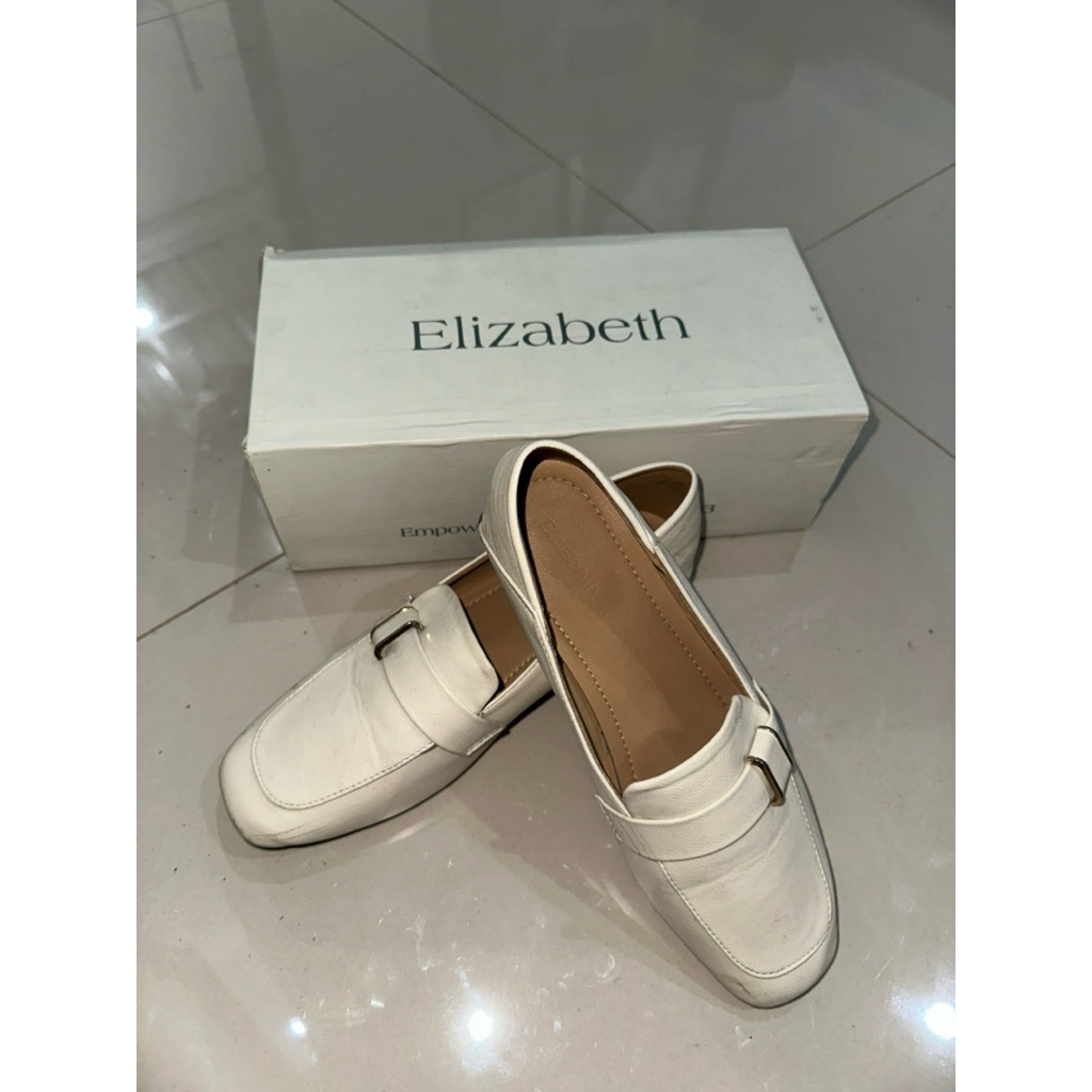 [preloved] Sepatu kerja wanita - merk Elizabeth uk. 39