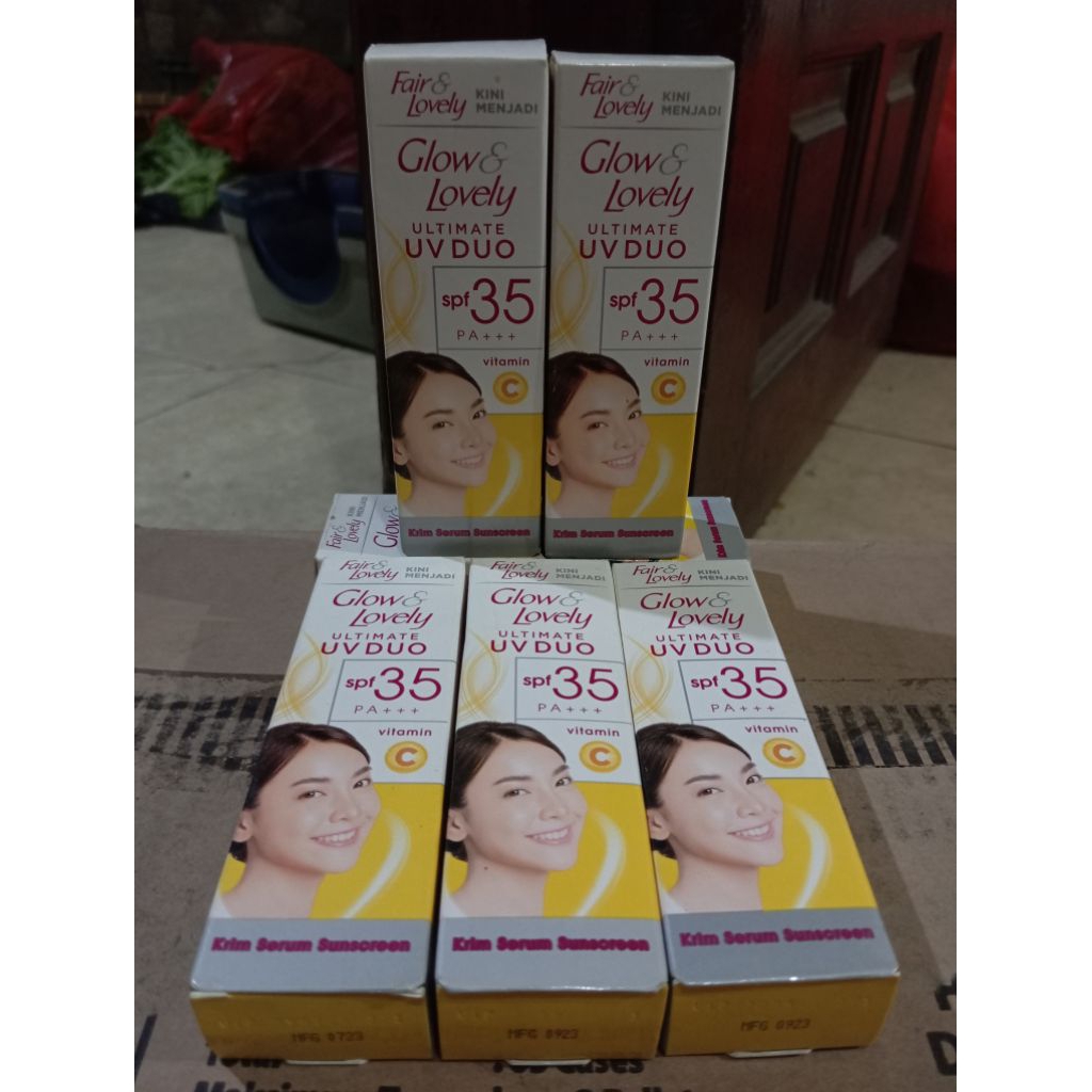 (1pcs) Fair Lovely Glow Lovely Ultimate UV Duo SPF 35 PA+++ Vitamin C (Kuning) Sunscreen Day Cream W