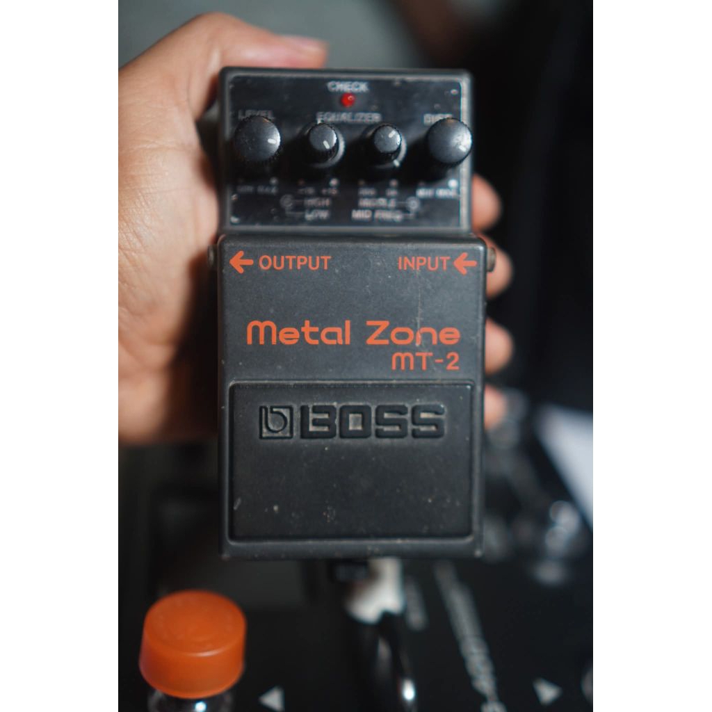 Metal Zone Boss MT 2 - Efek Gitar