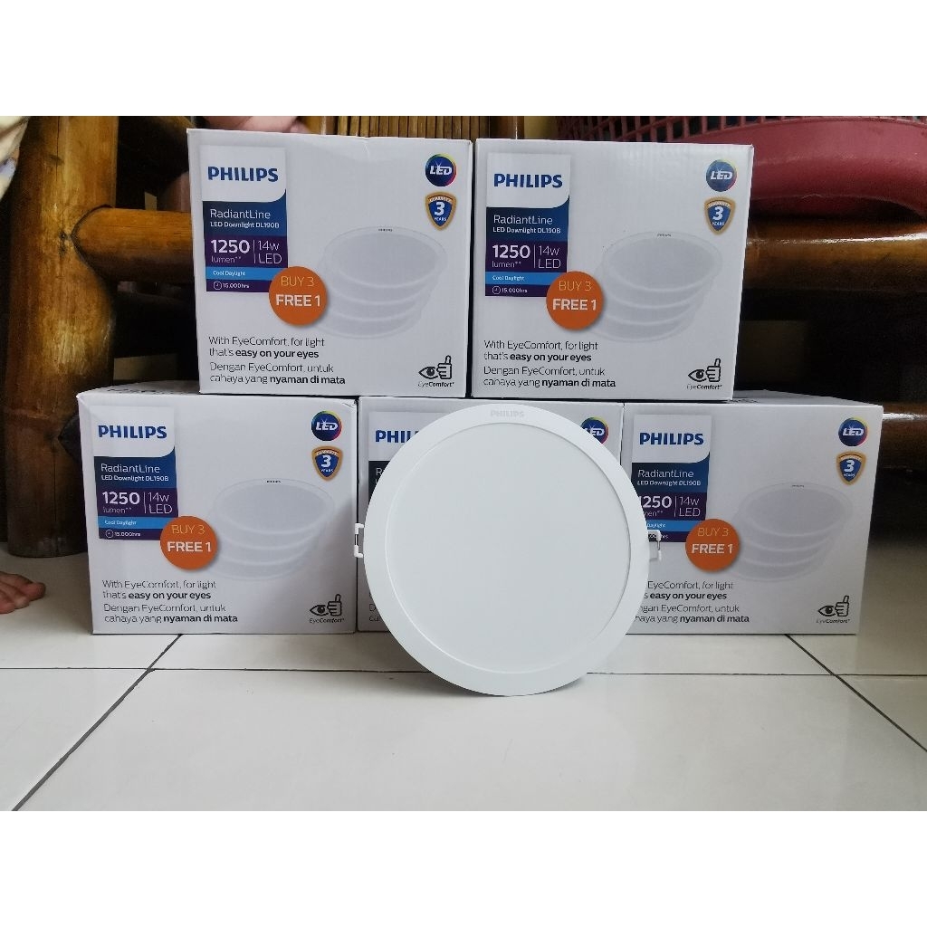 Downlight philips 14 watt isi 4