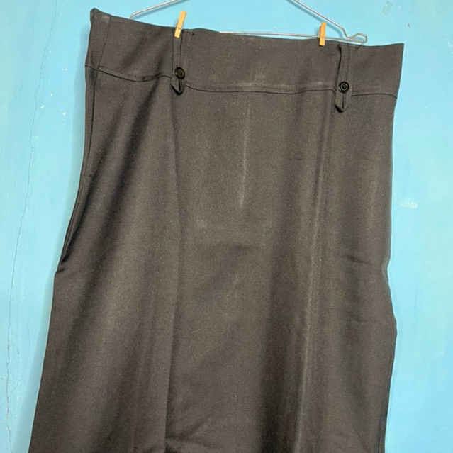 PRELOVED ROK SPAN BIG SIZE, ROK HITAM UNTUK OSPEK, ROK JUMBO OSPEK, ROK MURAH BIG SIZE JUMBO