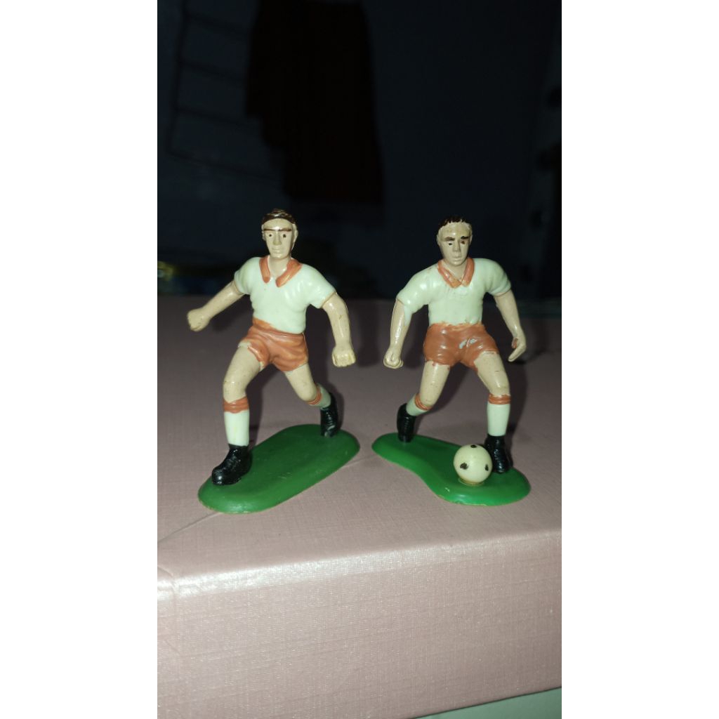 miniatur figure pemain bola jadul