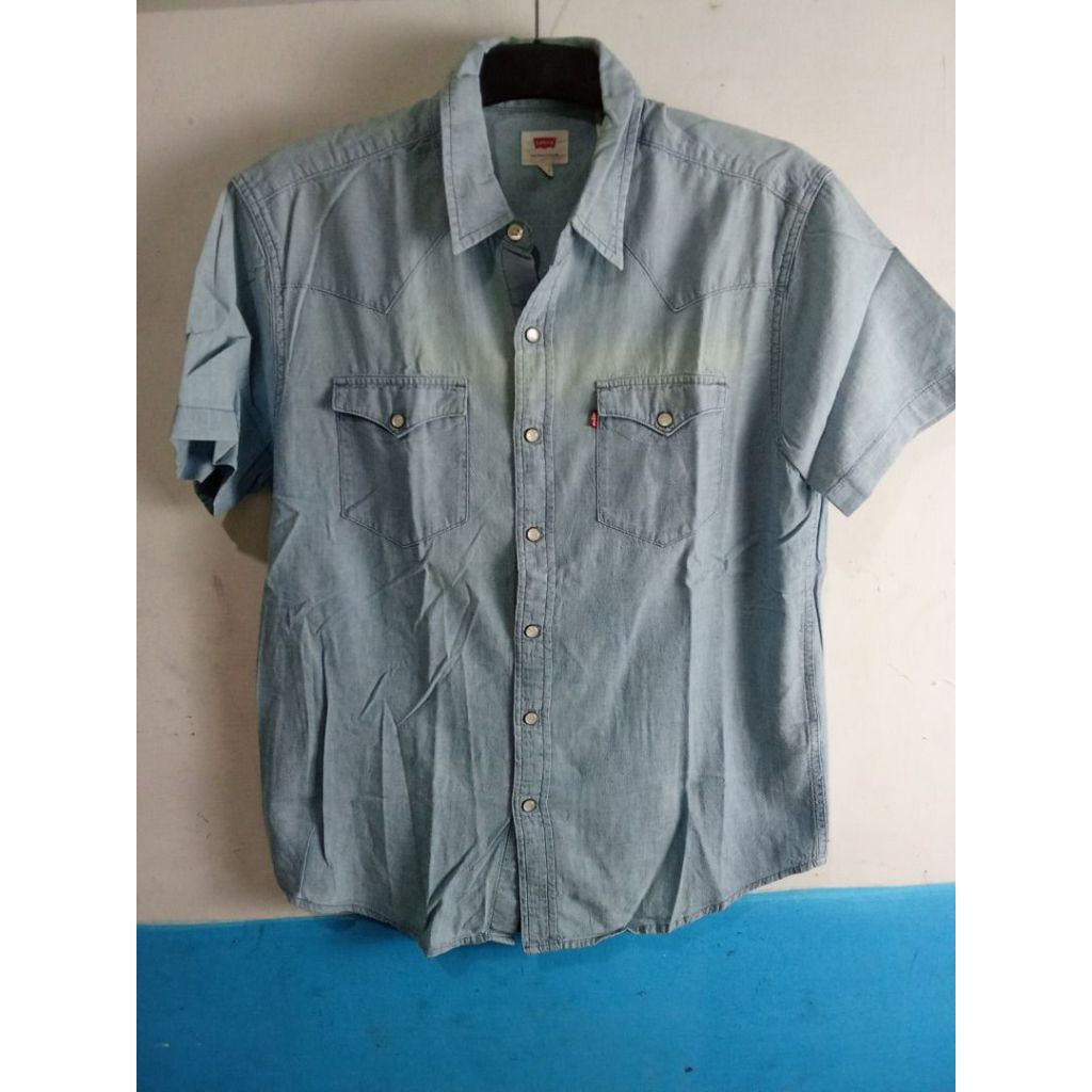 Kemeja Levis Kancing Batu