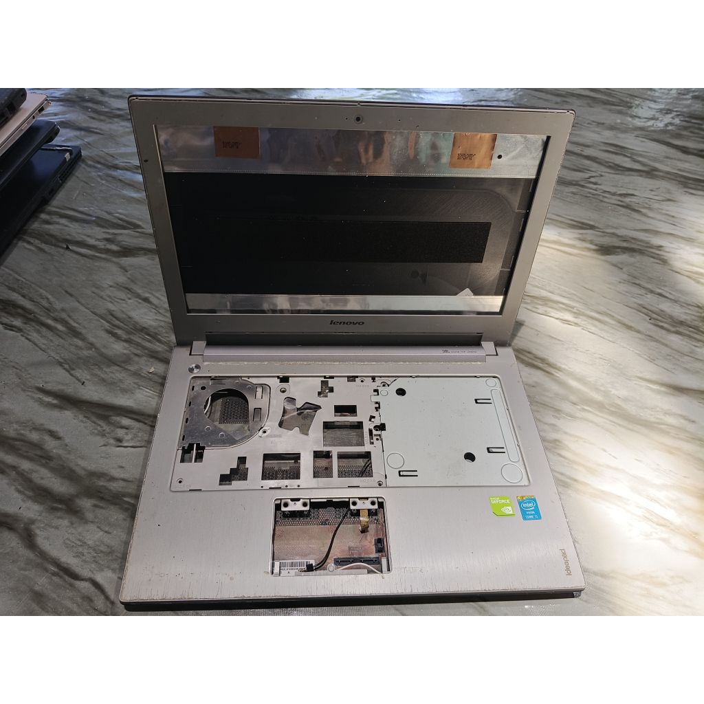 kesing cesing casing case laptop lenovo Z410