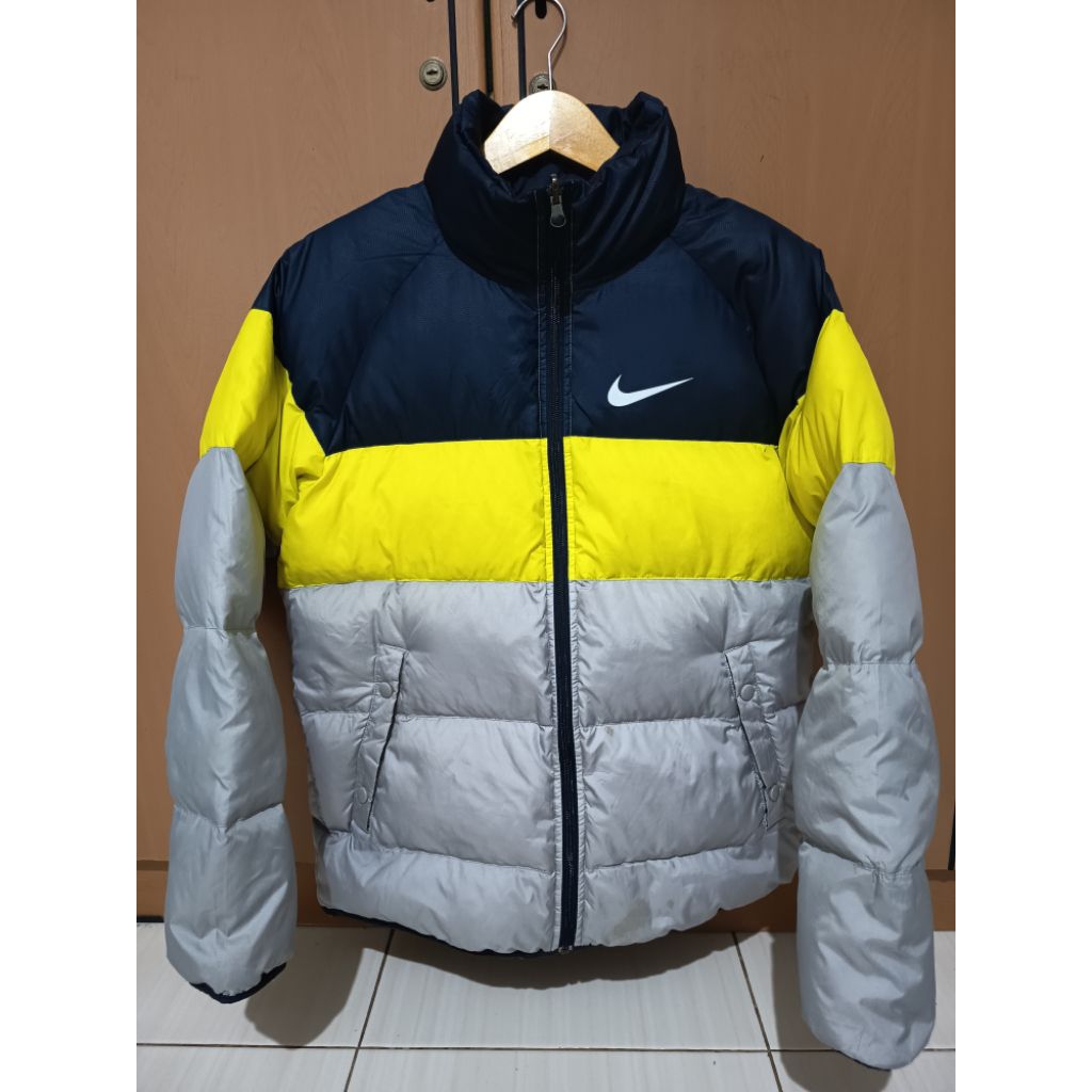 JAKET BULANG NIKE REVERSIBEL BOLAK-BALIK