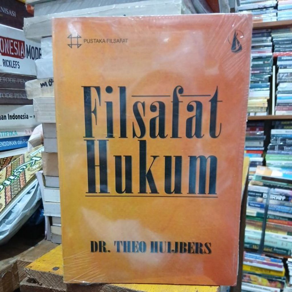 FILSAFAT HUKUM DR. THEO HUJBERS