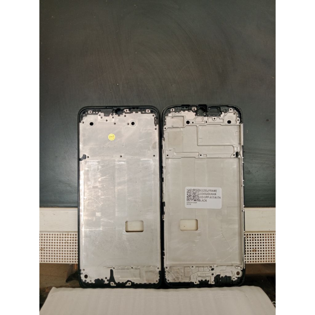 Frame lcd dudukan lcd oppo A17/A17k