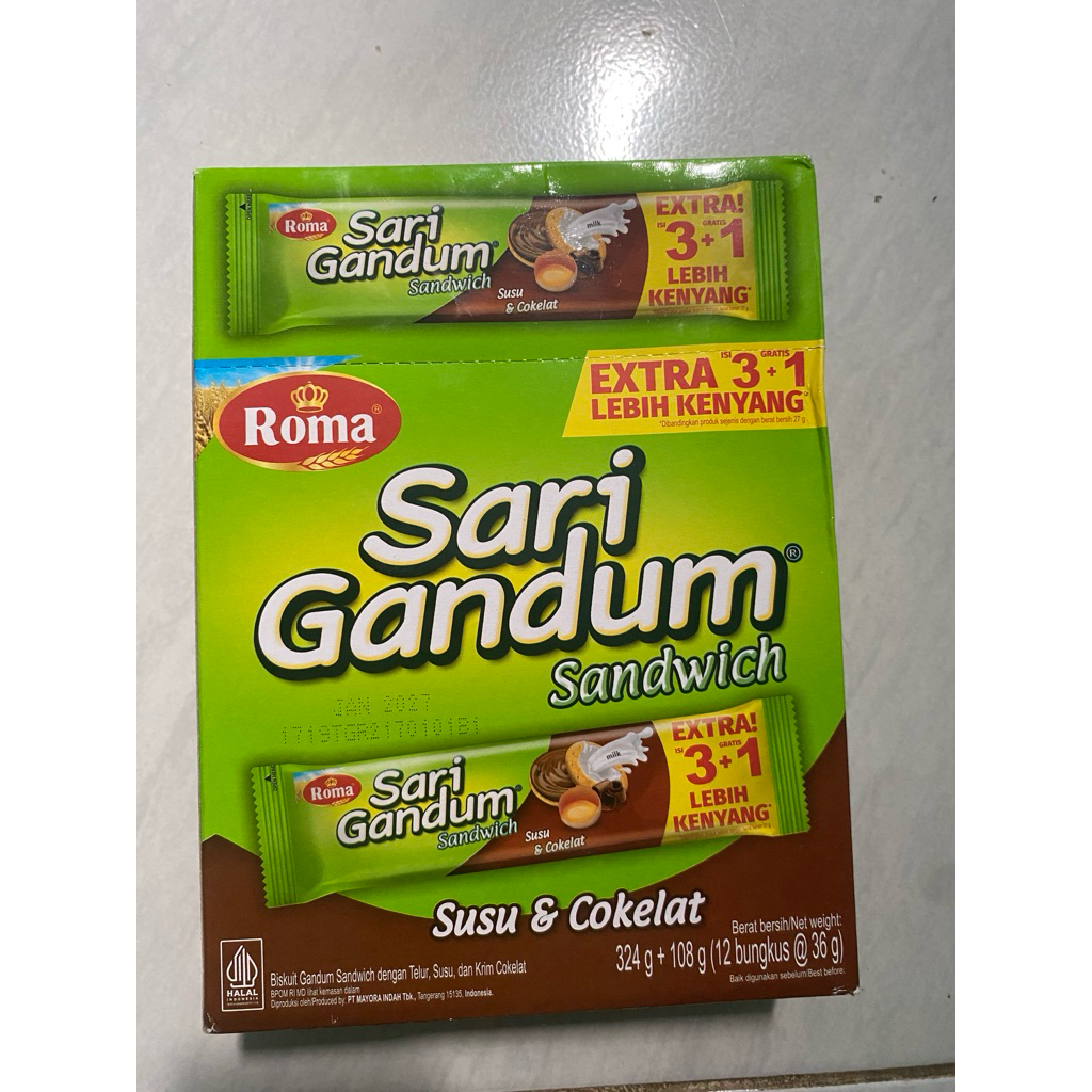 12 Pcs Biskuit Sandwich Roma Sari Gandum Rasa Susu Cokelat, Peanut Butter, Kacang