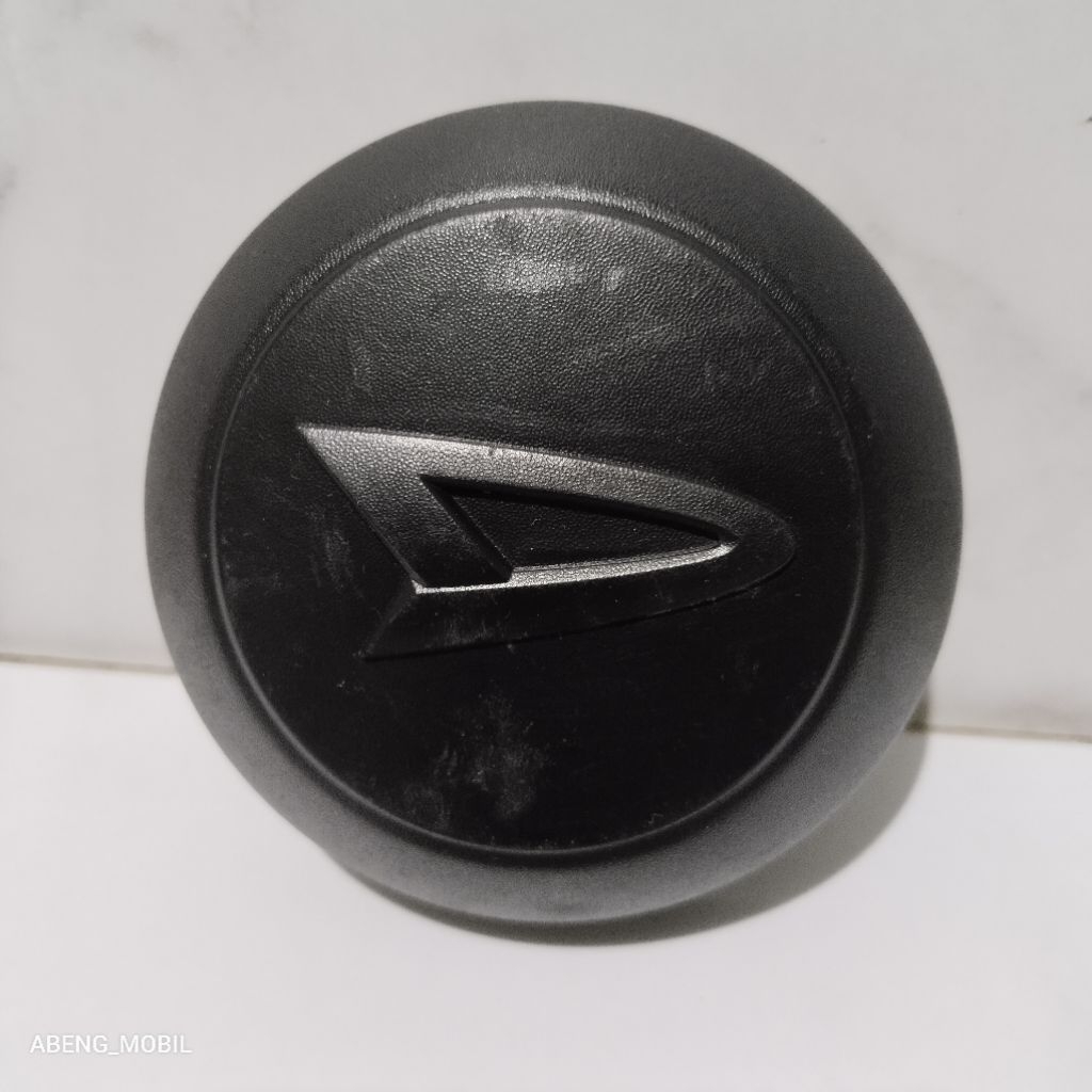 dop velg roda tutup kaleng besi xenia granmax