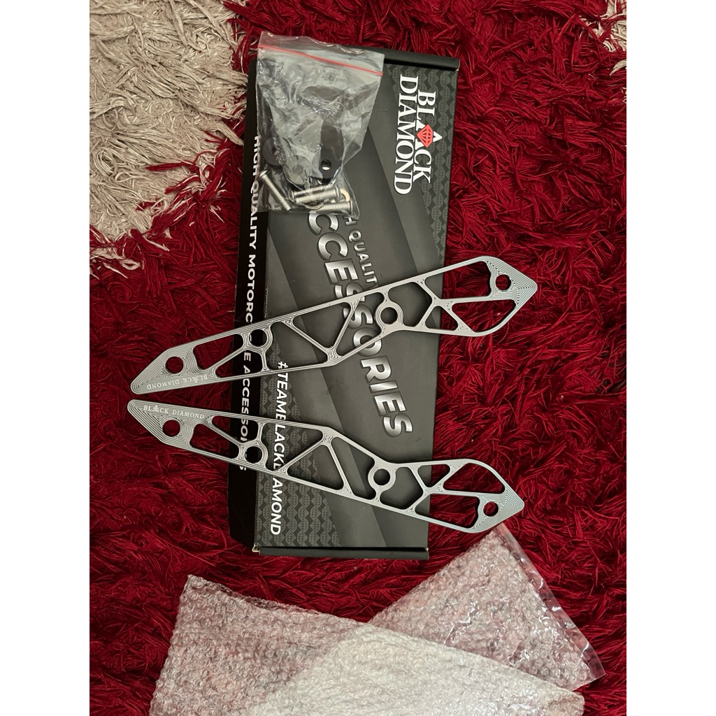 bracket windshield xmax connected