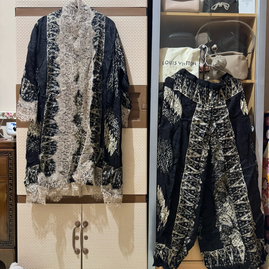 new batik lace outer kulot one set