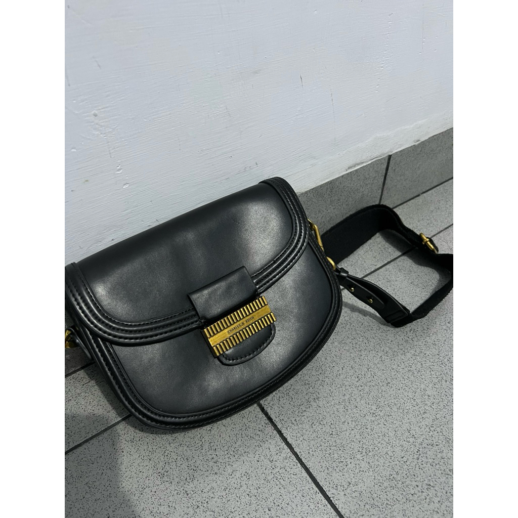 Preloved Handbag Wanita Elegan - Tas Kuliah Tas Kerja