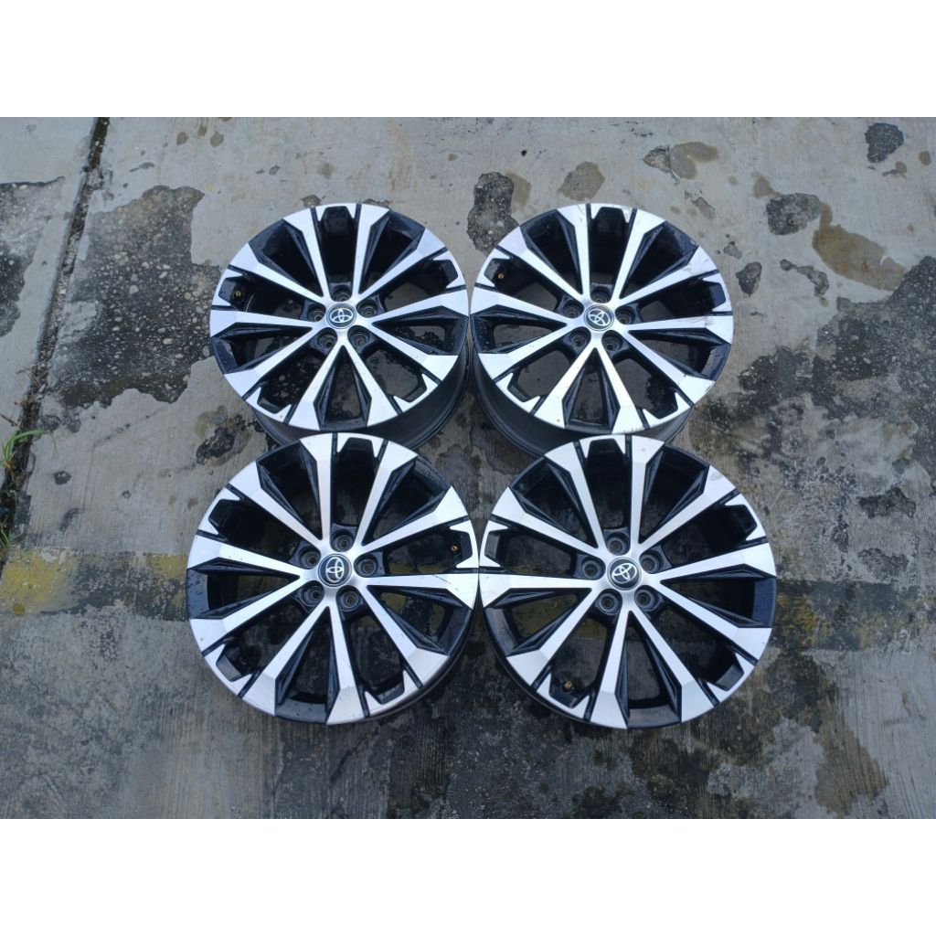Velg Mobil Seken Copotan Avanza Veloz Ring 17×6,5 H 5x100 B/P