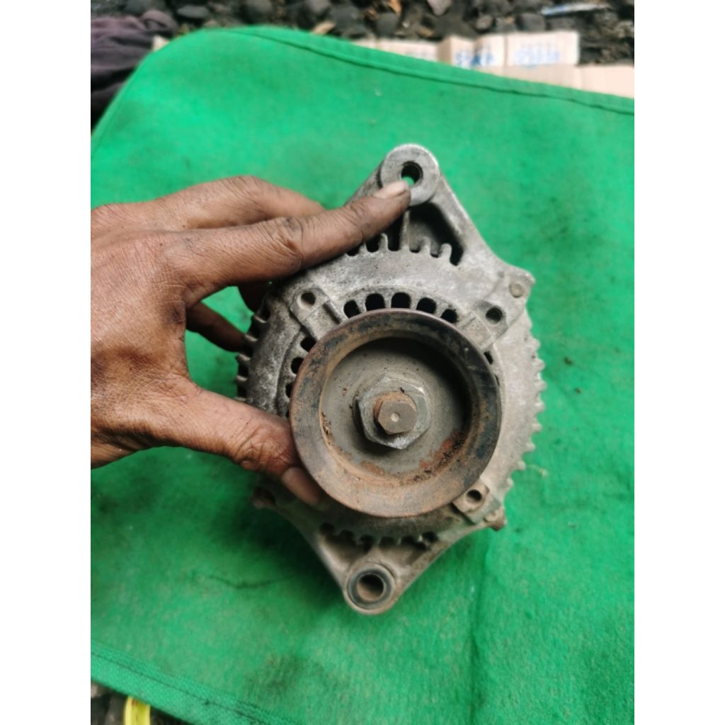Alternator dinamo cas Honda Civic Genio