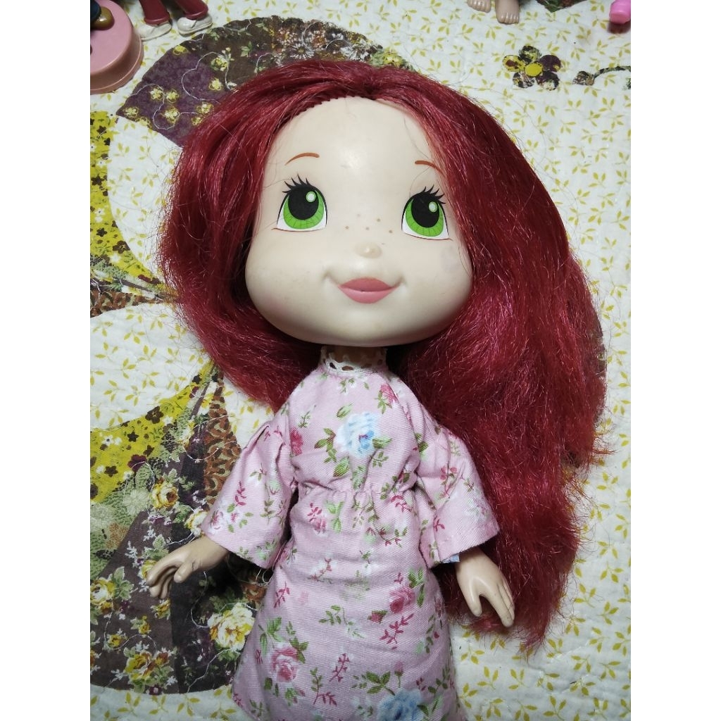 strawberry shortcake doll