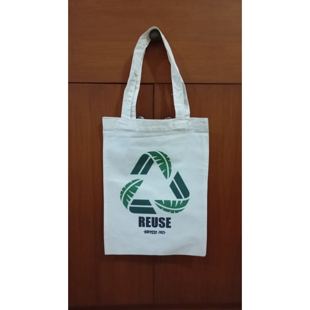 TOTEBAG BELACU GAMBAR RANDOM