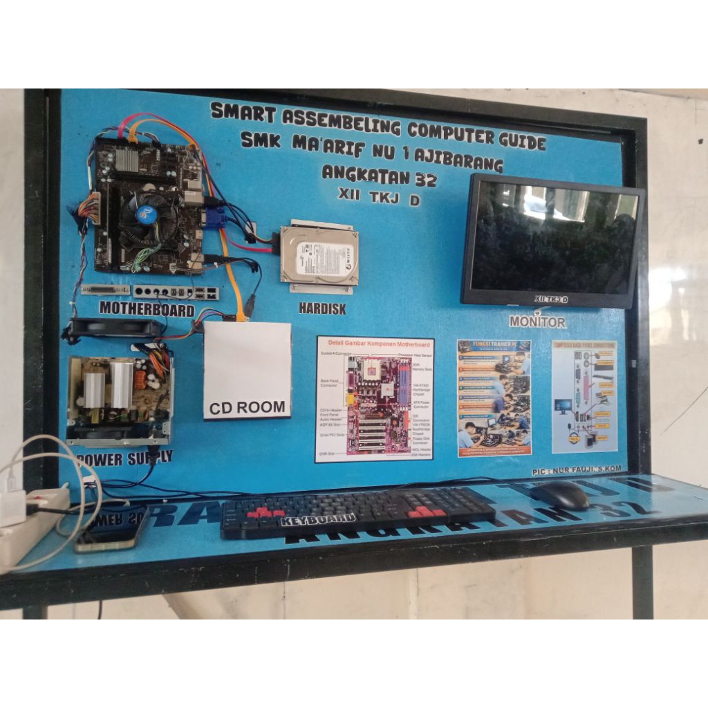 Trainer PC – Media Pembelajaran Perakitan Komputer