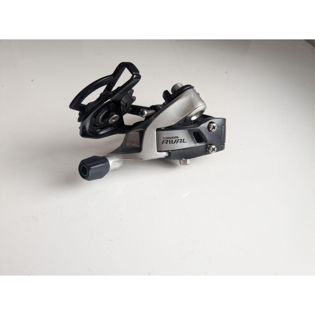 RD SRAM Rival 11 speed