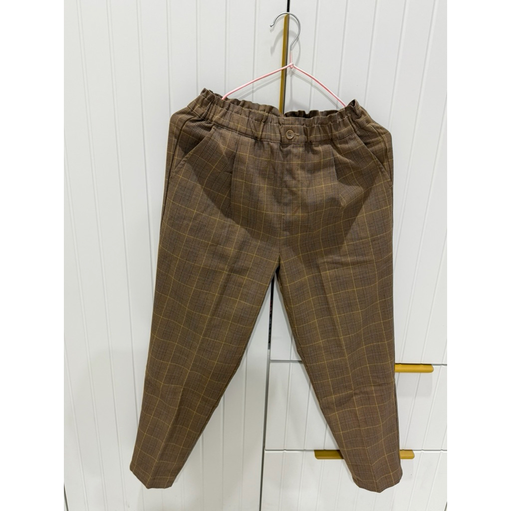 [PRELOVED] UNIQLO - Highwaist Wide Pants in Tartan Grid