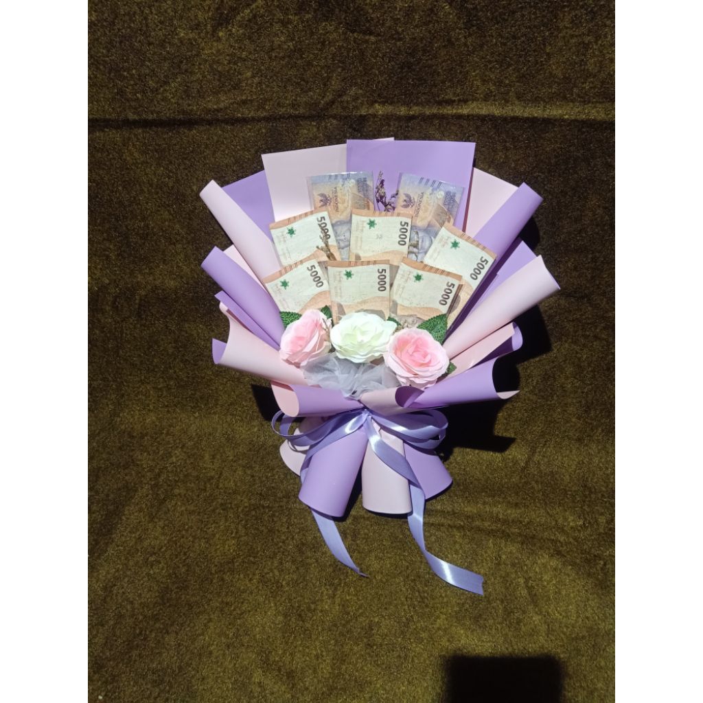 Bucket Uang 50.000 ( isi 2 lembar uang 10.000, isi 6 lembar uang 5.000)