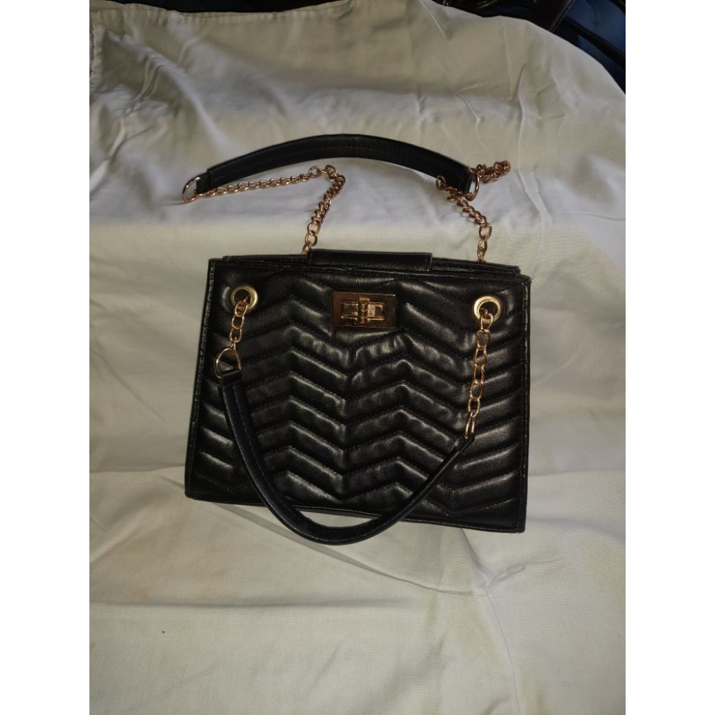 tas selempang teball hitam tali+rantai