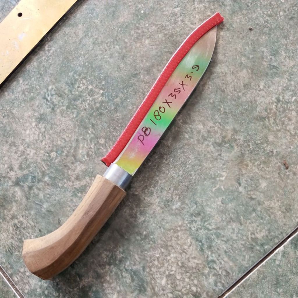 pisau sembelih baja moderen