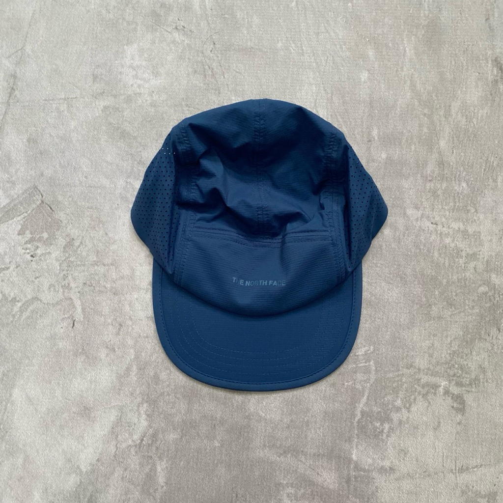 The north face running hat