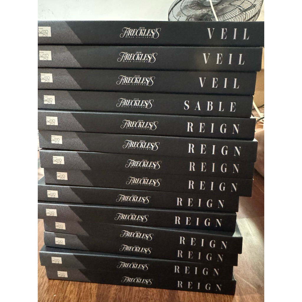 Kalender Only JKT48 Freckless 2026