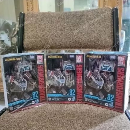 Transformers studio series ss82 Ratchet (Bumblebee movie)
