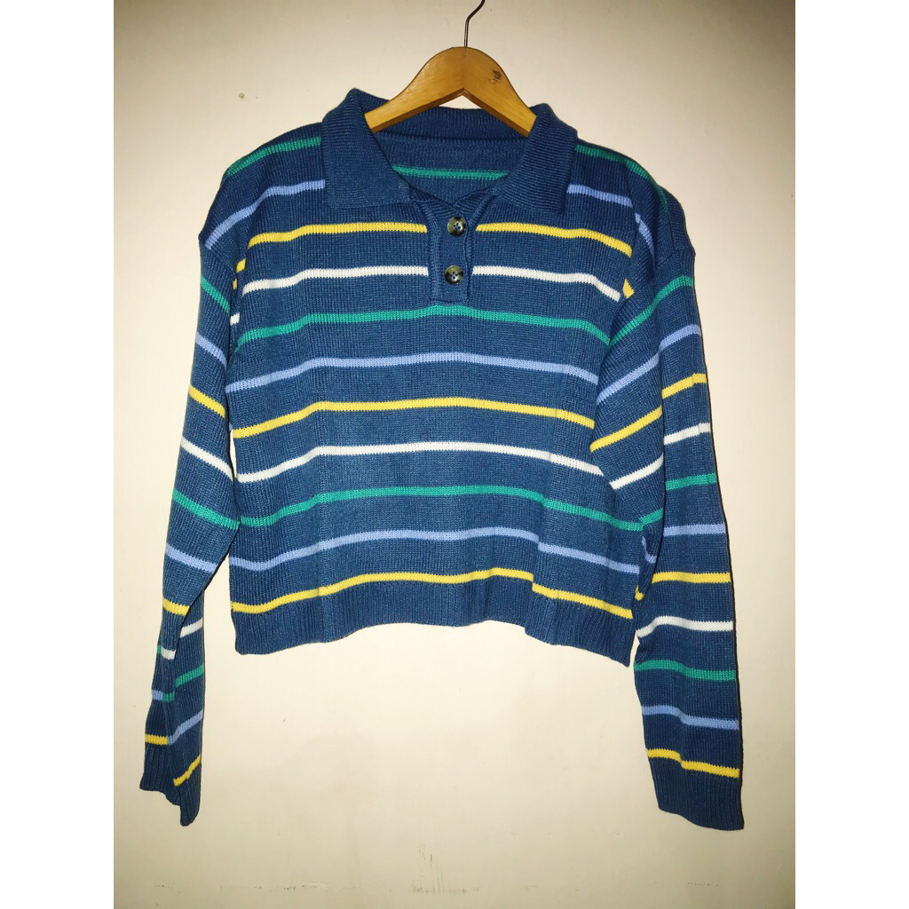 Sweater Rajut Salur