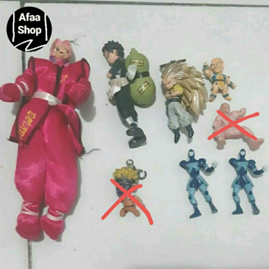 Mainan junk campur action figure naruto dan dragon ball 1 set take all