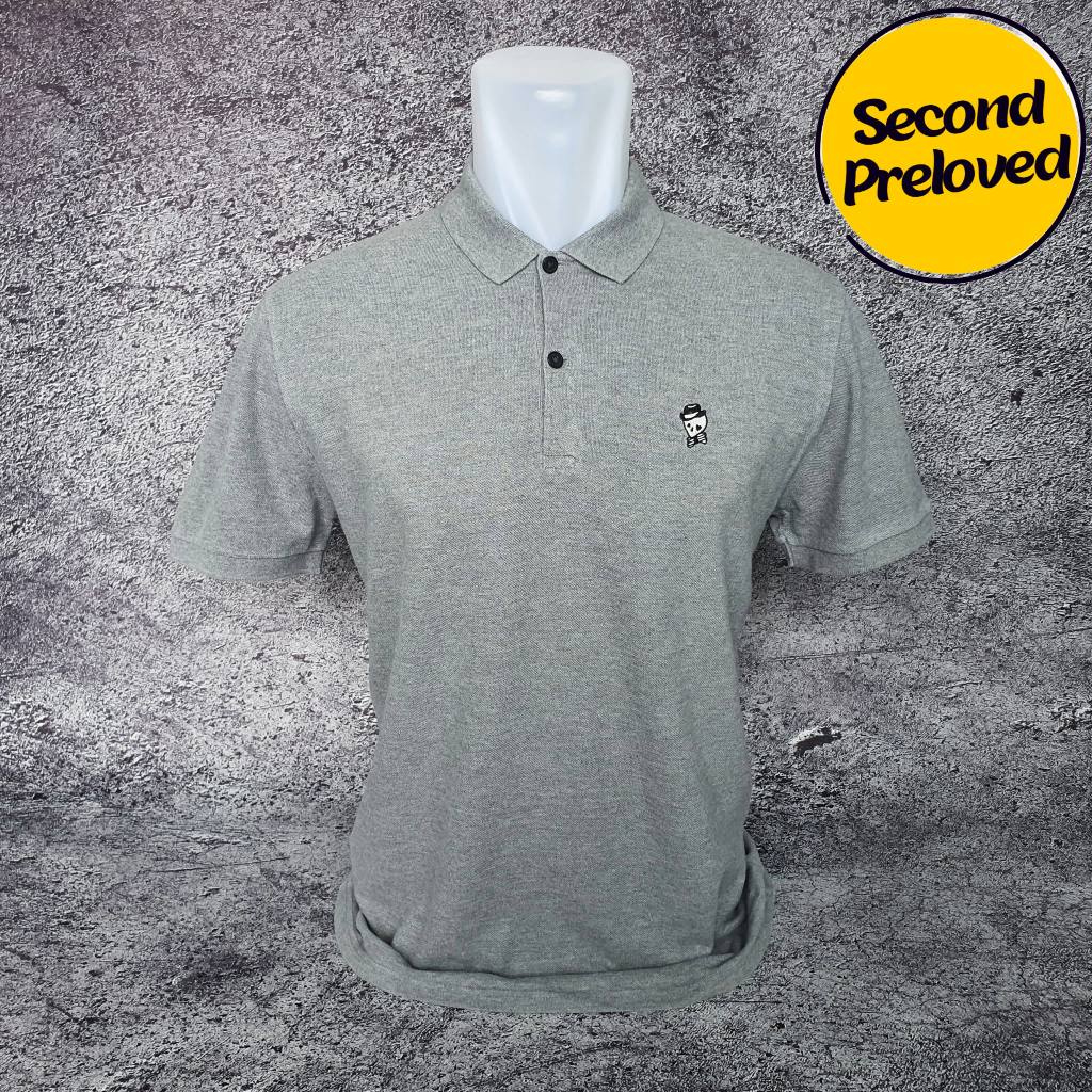 Baju Kaos Polo G by GUESS - Size S sd M / Lebar 50 cm - Original - Second