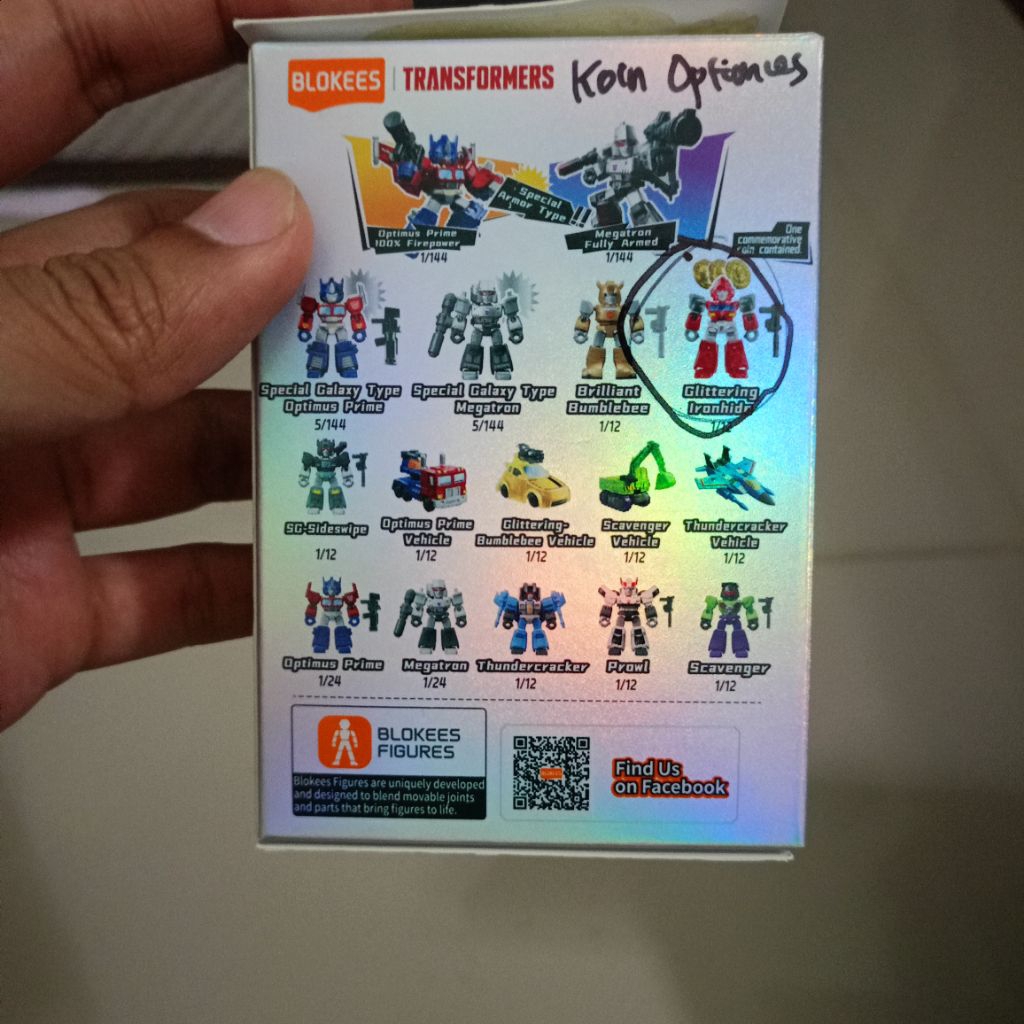 Blokees Transformers Galaxy Defender 01 Ironhide with Optimus Coin